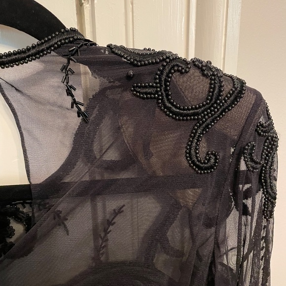 Luxury Helen STORY REAL CLASSICS - LONDON Shear long  top with beads/embroidery - Picture 7 of 8